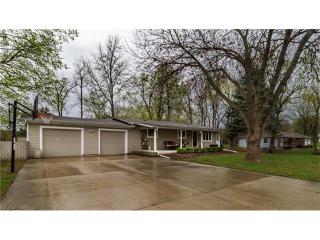 7450 194th St, Overland Park, KS 66085-8223