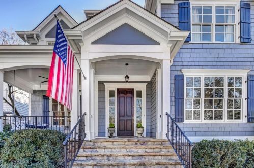 2181 Brookview Dr, Atlanta, GA 30318-1669