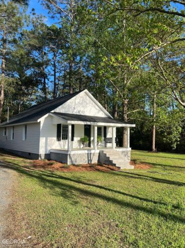 664 Youngblood Rd, Sylvester, GA 31791-7613
