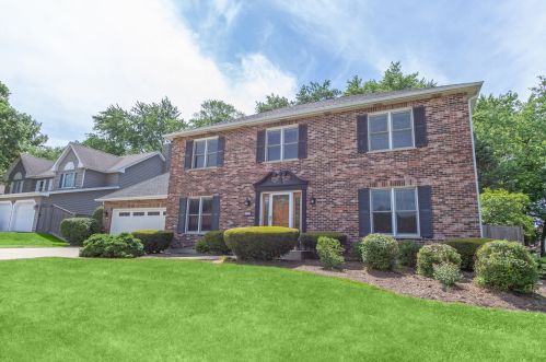 332 Patricia Ln, Hanover Park, IL 60103-4041