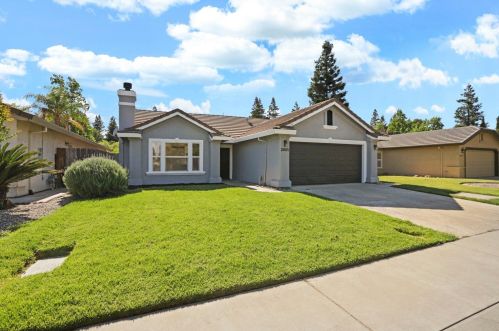 2065 Squire Way, Lodi, CA 95240-6393