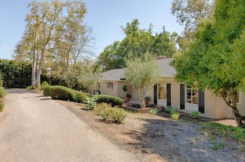 1628 La Loma Dr, Santa Ana CA 92705-3078 exterior