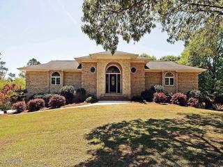 605 Hughes Rd, Hampstead NC  28443-2103 exterior