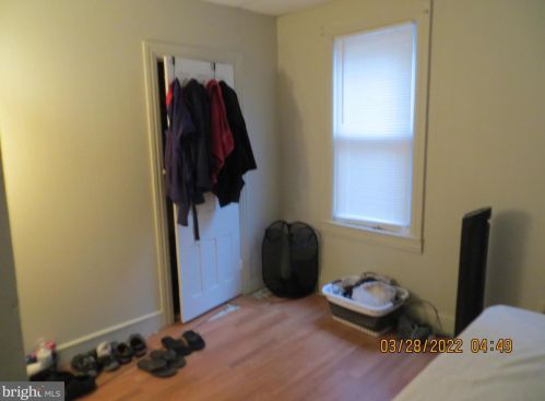 54 Olden Ave, Trenton NJ 08629-2103 exterior