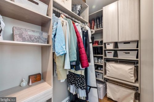 9605 Sutherland Rd, Silver Spring MD 20901-2314 exterior