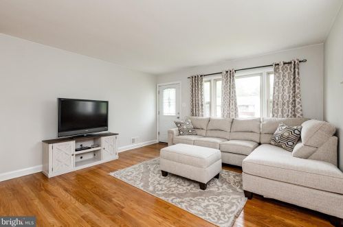8420 Spring Rd, Riviera Beach, MD 21122-2728