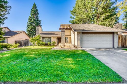 11126 Oberun River Ct, Rancho Cordova, CA 95670-2915
