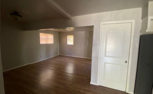 5905 Maceo Ln, Fort Worth TX  76112-7949 exterior