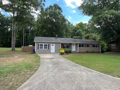 96 Forty Pass, Hiram, GA 30141-3916
