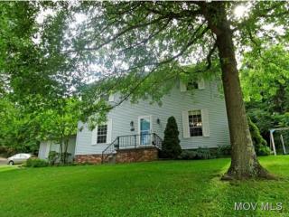 350 Wildwood Dr, Parkersburg, WV 26101-7755