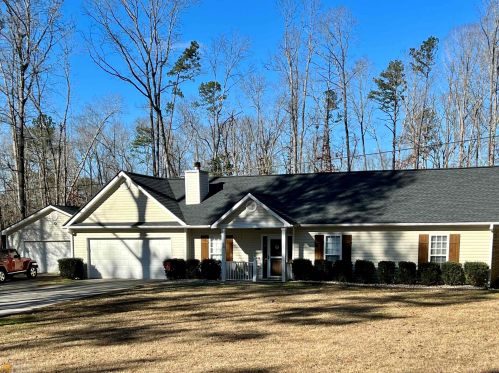 83 Howard Hughes Rd, Newnan, GA 30263-5551
