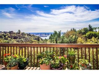 4732 Silver Bow Rd, Tacoma, WA 98422-2081