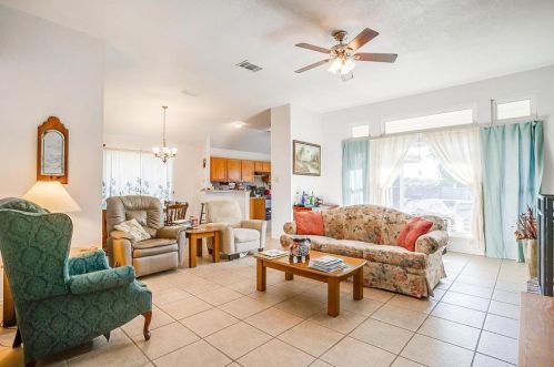 7133 Summerset Dr, Fort Worth TX  76126-4534 exterior