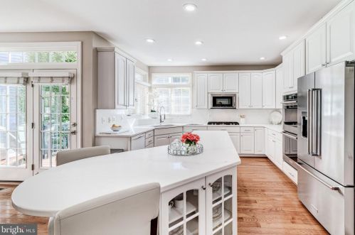 43243 Mission Hills Way, Leesburg, VA 20176-7418