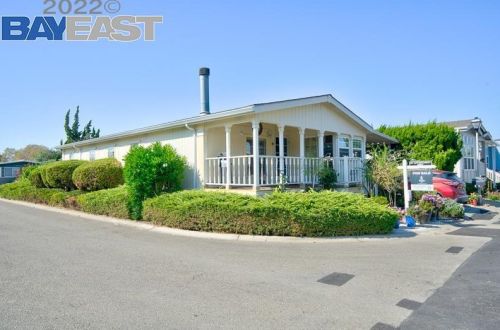29073 Rochester Ct, Hayward, CA 94544-6313