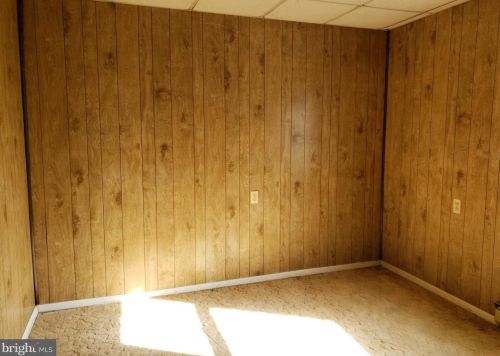 13 Crestview Dr, Harpers Ferry WV 25425-6148 exterior