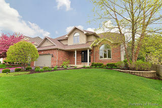 4128 Joe Willie Dr, Naperville, IL 60564-7146