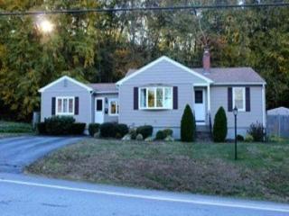 272 Old County Rd, Smithfield, RI 02917-3301