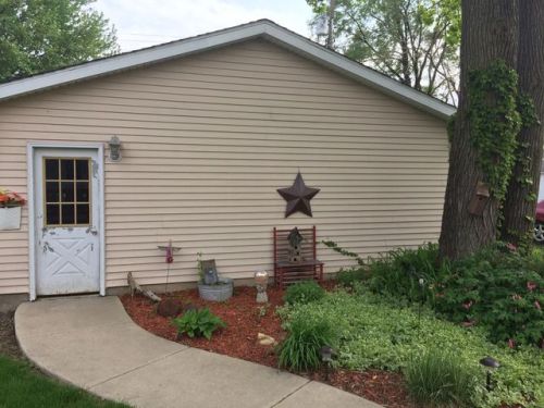 121 Devlin St, Spring Valley IL  61362-2011 exterior