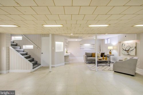 1601 Sanford Rd, Silver Spring MD 20902-4007 exterior