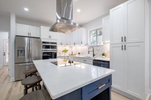 763 Center Hill Ave, Atlanta GA  30318-6236 exterior