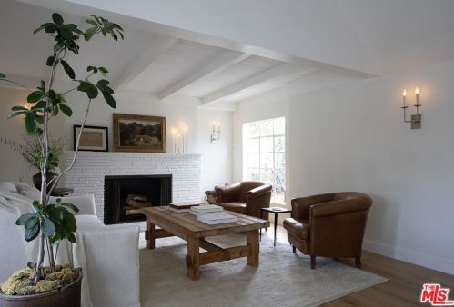 1410 Stanford Dr, Glendale CA  91205-3615 exterior