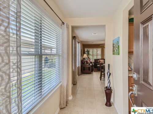 118 Sandy Creek Trl, Georgetown, TX 78633-5404