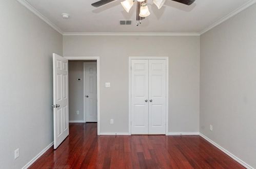 5613 Thunder Bay Dr, Fort Worth TX  76119-8505 exterior