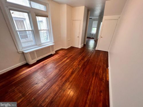 324 42nd St, Philadelphia PA  19104-4016 exterior