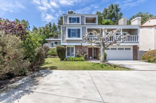 2916 Briarwood Dr, Torrance, CA 90505-7106