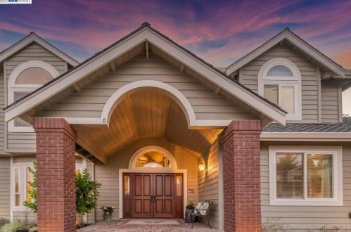 3028 Crestablanca Dr, Pleasanton, CA 94566-6311