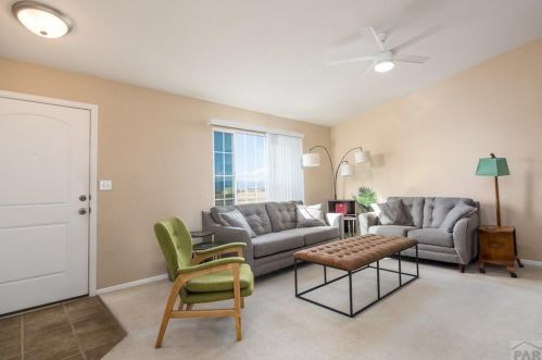 443 Fredonia Dr, Pueblo CO  81007-1302 exterior