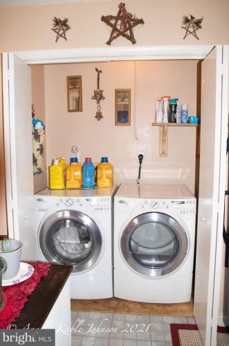 34 Mallard Ct, Charles Town WV 25414-5804 exterior