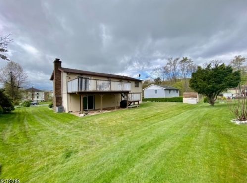 5 Stephen St, Dover NJ  07801-2224 exterior