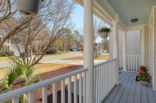 2774 Victoria Lake Dr, Mount Pleasant, SC 29466-7975