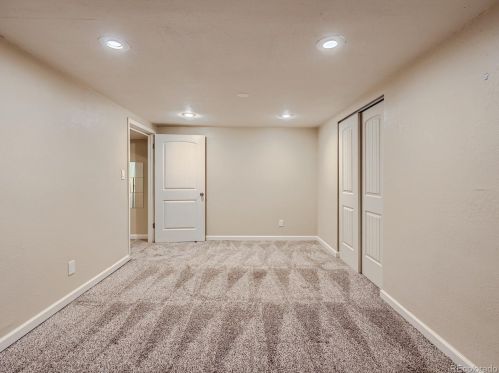 3014 Macon Cir, Aurora CO 80014-3092 exterior