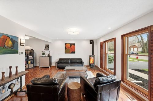 8791 135th St, Saint Paul MN  55124-7228 exterior