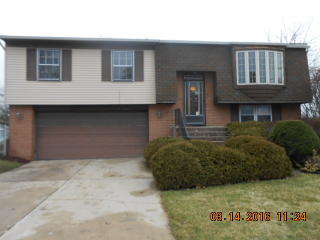 346 Eaton Ave, Romeoville, IL 60446-1702