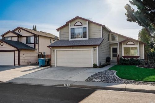 400 Killingsworth Cir, Vacaville, CA 95687-3377