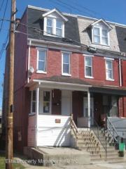 627 Cleveland Ave, York PA  17401-2222 exterior
