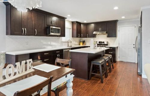 28277 Sparrow Rd, Hayward, CA 94545-4921