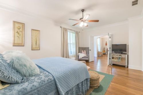 1648 Beacon Hill Blvd, Atlanta GA  30329-2556 exterior