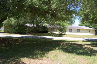 14 Mixon St, Gardens Corner, SC 29945-3342