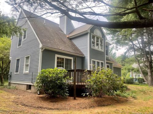 19 Chatsworth Rd, Granby CT  06035-2422 exterior