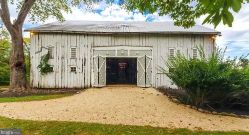 1122 Duncan Rd, Harpers Ferry WV 25425-5350 exterior