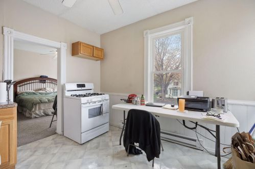 405 Jessamine Ave, Saint Paul MN  55130-3758 exterior