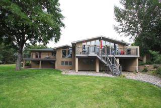 5595 Lakeshore Dr, Littleton, CO 80123-1544