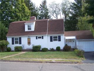 90 Ridge Rd, Middletown, CT 06457-4461