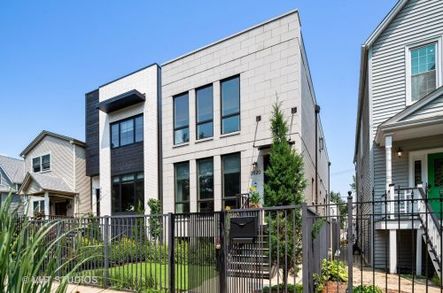2520 Moffat St, Chicago, IL 60647-4313
