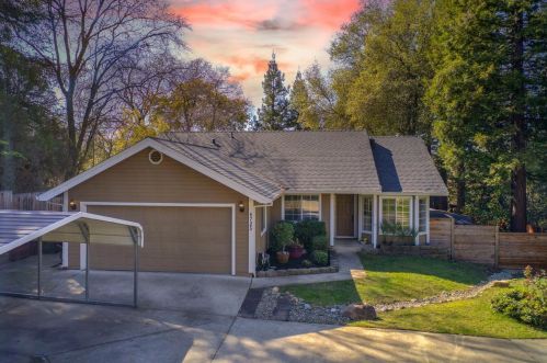 8725 Mellowdawn Way, Citrus Heights, CA 95662-4564